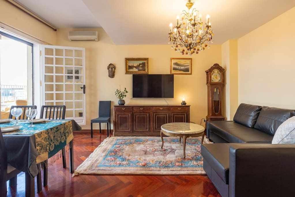 Atico Soho Maria Luisa Apartment Malaga Luaran gambar